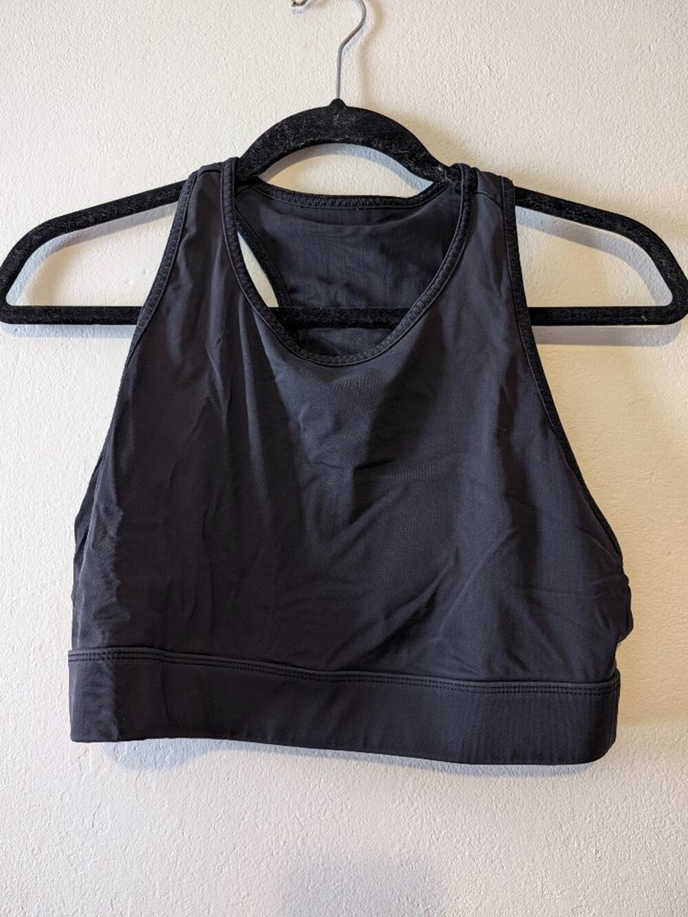 Fabletics High Neck Sports Bra Back Phone Pocket Black Size Large